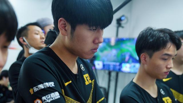 量与回踩8 量与回踩8